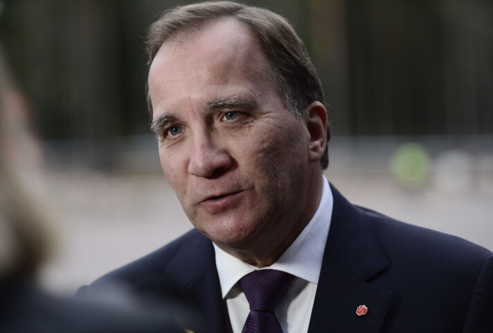 Svergies statsminister Stefan Löfven blir med Ap-leder Jonas Gahr Støre til Utøya på tiårsmarkeringen for 22. juli. Svergies statsminister Stefan Löfven blir med Ap-leder Jonas Gahr Støre til Utøya på tiårsmarkeringen for 22. juli.