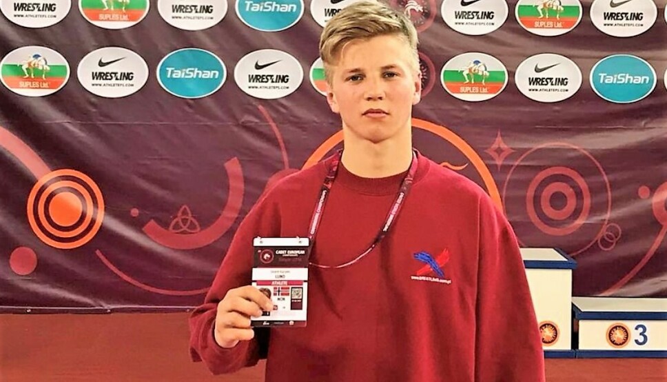 Snorre Harsem Lund har også mulighet til å ta med seg edelt metall hjem fra junior-VM i bryting i Moskva denne uka.