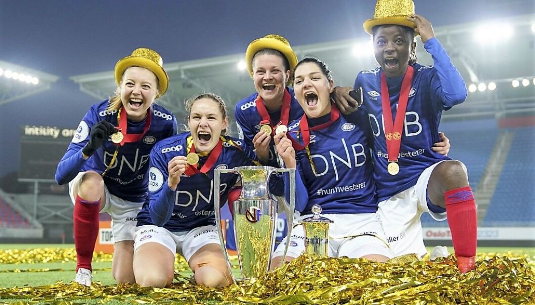 Fjorårets serie- og cupmestre har ikek fåt spillet til å gli like bra denne sesongen som i den forrige. Fjorårets serie- og cupmestre har ikek fåt spillet til å gli like bra denne sesongen som i den forrige.
