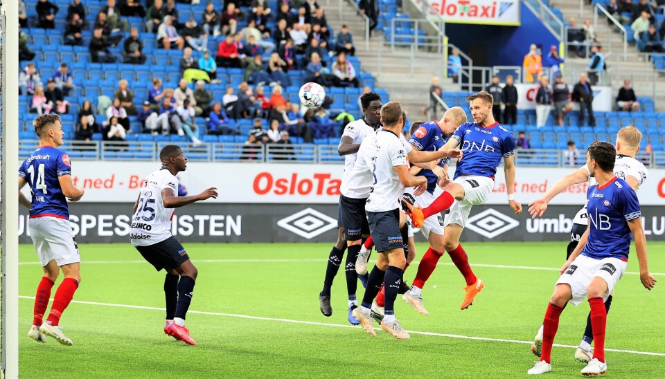 Ivan Näsbergs 2-0-scoring ti minutter før slutt ga Vålerenga et lite håp, men scoringen kom for sent.