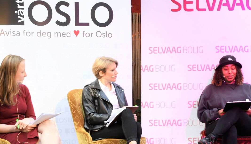 Hanna Asefaw (t.h) fortalte om hvordan hyblifiseringen av leiligheter skaper dårligere bostandard i leiemarkedet. Hanna Asefaw (t.h) fortalte om hvordan hyblifiseringen av leiligheter skaper dårligere bostandard i leiemarkedet.