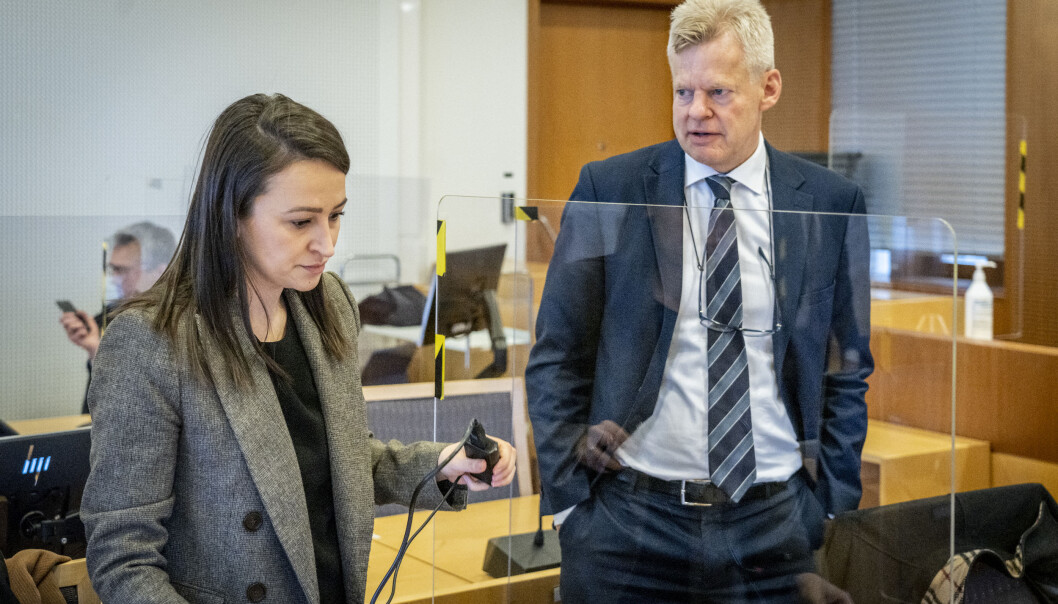 Forsvarerne Albulena Krasniqi og Morten Furuholmen er sterkt kritiske til dommen på 13 års fengsel mot sin klient – mannen som skjøt og drepte Halil Kara – og har rådet ha, til å anke. Forsvarerne Albulena Krasniqi og Morten Furuholmen er sterkt kritiske til dommen på 13 års fengsel mot sin klient – mannen som skjøt og drepte Halil Kara – og har rådet ha, til å anke.