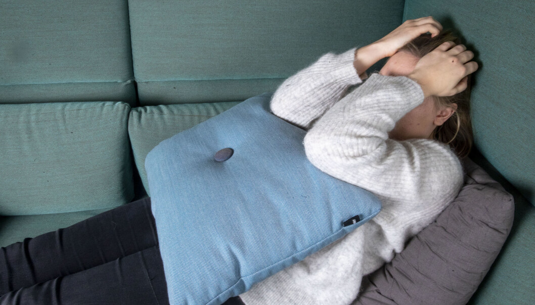 Pandemien har gitt en negativ utvikling av psykiske plager blant unge, sier skribentene. Pandemien har gitt en negativ utvikling av psykiske plager blant unge, sier skribentene.