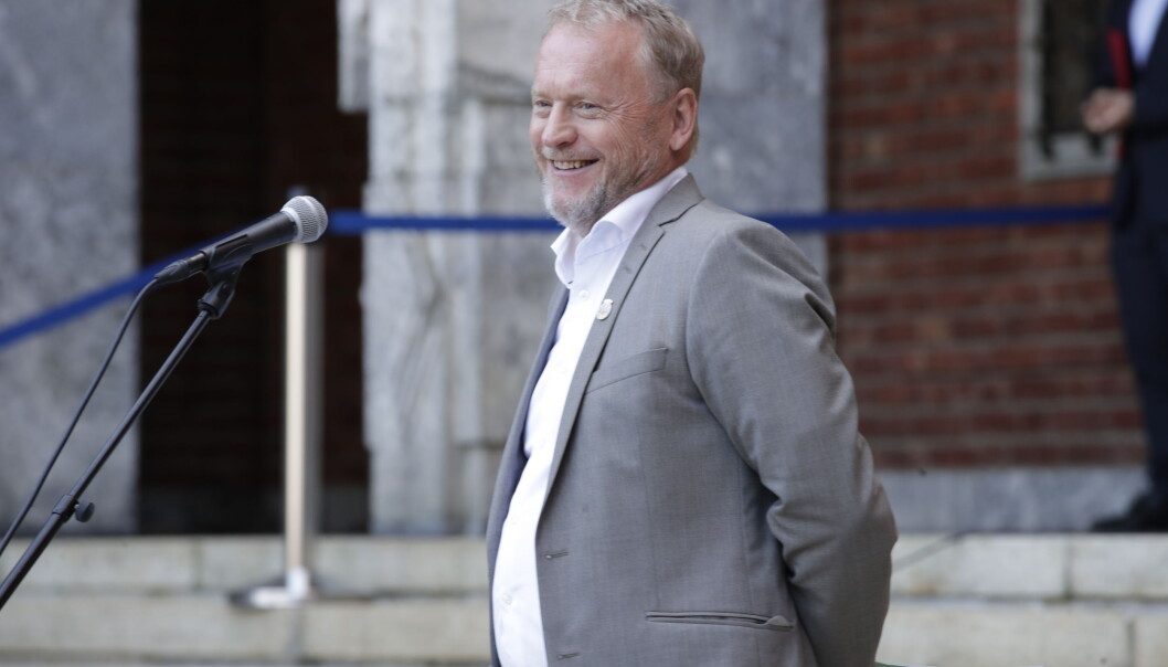 Byrådsleder Raymond Johansen (Ap) sier til Avisa Oslo at hovedstaden ikke har fått råd fra FHI om å stramme inn koronarestriksjonene. Byrådsleder Raymond Johansen (Ap) sier til Avisa Oslo at hovedstaden ikke har fått råd fra FHI om å stramme inn koronarestriksjonene.