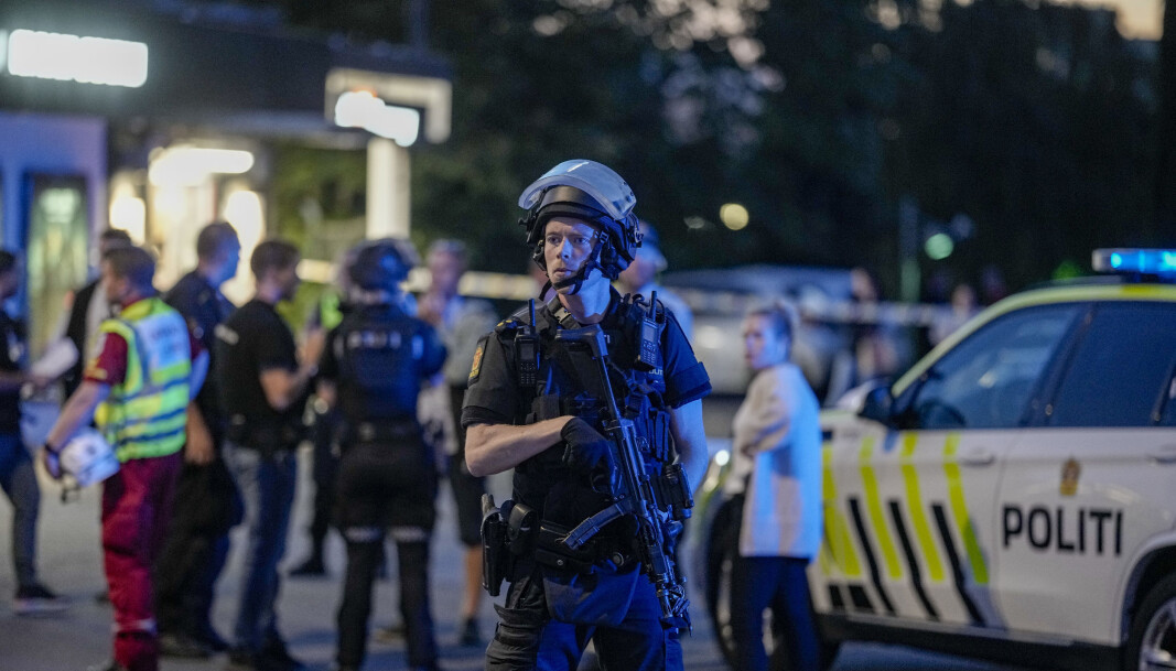 Væpnet politi etter skyting ved Brynseng T-banestasjon i Oslo i slutten av august. Væpnet politi etter skyting ved Brynseng T-banestasjon i Oslo i slutten av august.