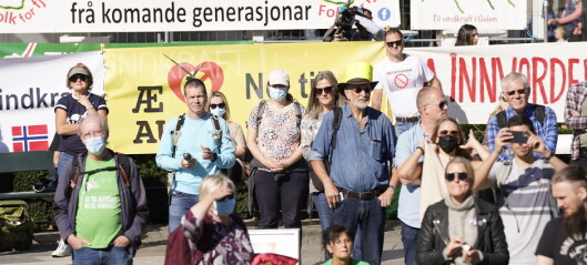 Flere politikere boikottet Motvind Norge-demonstrasjon foran Stortinget