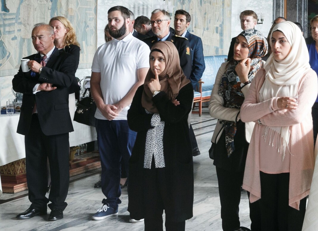 Oslo har i dag ingen dialoggrupper fra ulike trossamfunn. Bildet er fra 2014 og et dialogmøte i Rådhuset. Fra v. forstander Ervin Kohn fra Det Mosaiske Trossamfund, Faten Mahdi Al-Hussaini, Sara Al Jabouri og Hanin Al-Rubaye. Oslo har i dag ingen dialoggrupper fra ulike trossamfunn. Bildet er fra 2014 og et dialogmøte i Rådhuset. Fra v. forstander Ervin Kohn fra Det Mosaiske Trossamfund, Faten Mahdi Al-Hussaini, Sara Al Jabouri og Hanin Al-Rubaye.