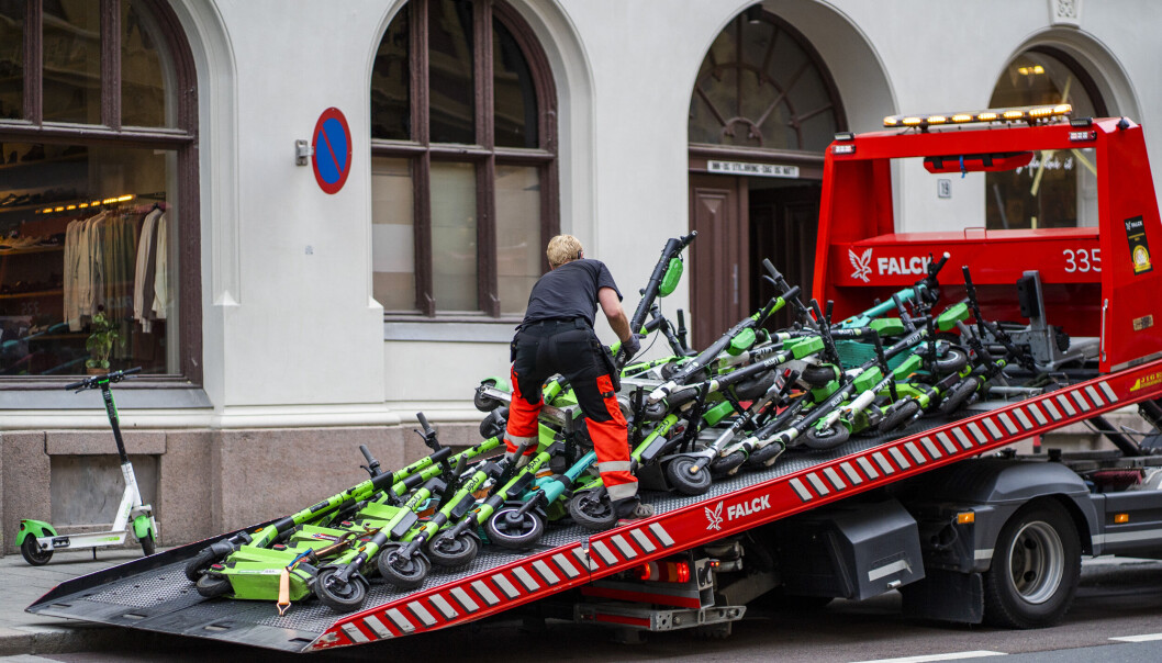 På det meste tauet Oslo kommune inn 165 feilparkerte og henslengte elsparkesykler i snitt per uke. På det meste tauet Oslo kommune inn 165 feilparkerte og henslengte elsparkesykler i snitt per uke.