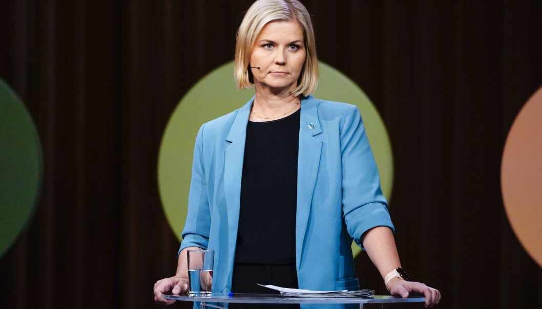 Kunnskapsminister og Venstre-leder Guri Melby i en partilederdebatt på NRK i forkant av valget. Kunnskapsminister og Venstre-leder Guri Melby i en partilederdebatt på NRK i forkant av valget.