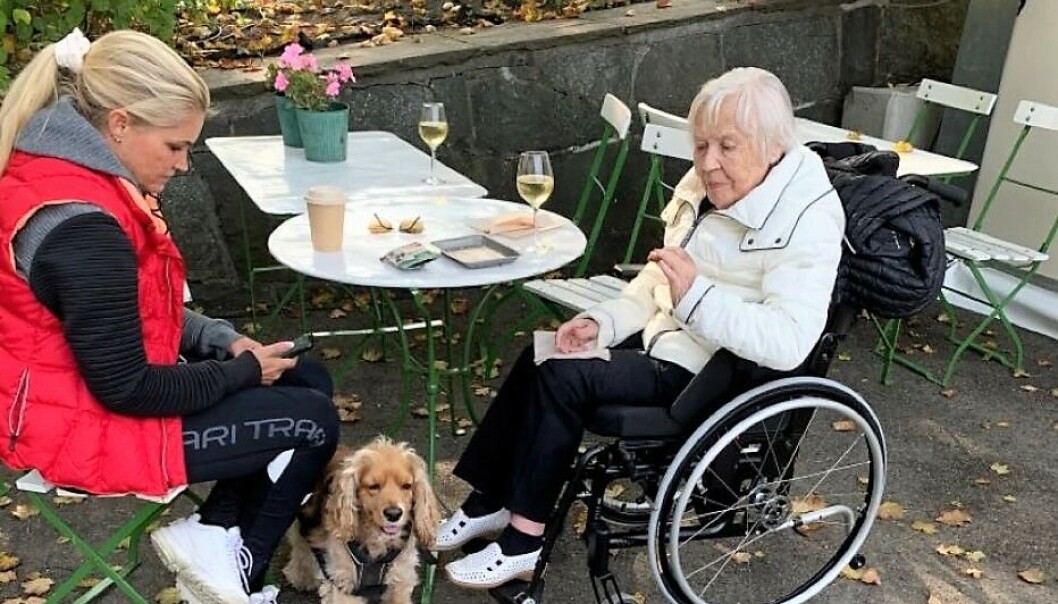 Cecilie Lyngby og tante Lilly Cecilie Lyngby og tante Lilly