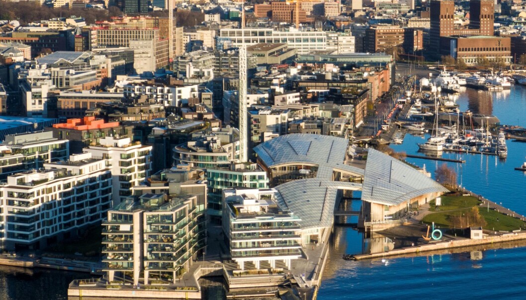Oslo 20201126. Luftfoto av Tjuvholmen, Aker Brygge og Rådhuset i Oslo.Foto: Heiko Junge / NTB Oslo 20201126. Luftfoto av Tjuvholmen, Aker Brygge og Rådhuset i Oslo.Foto: Heiko Junge / NTB