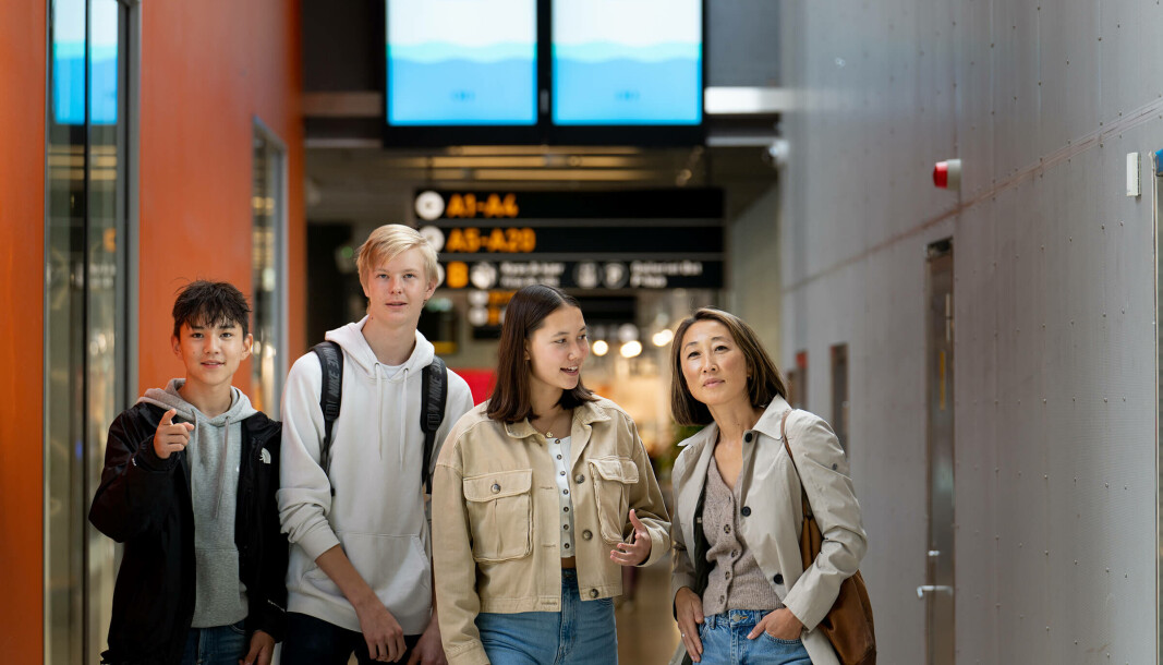 Reisende på Oslo bussterminal. Reisende på Oslo bussterminal.
