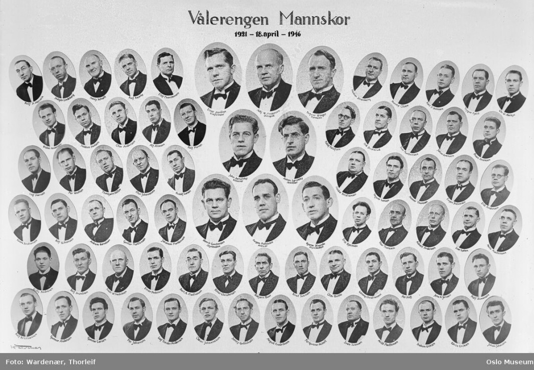Vålerenga mannskors jubileumsbilder fra 1946, da de var 25 år. Vålerenga mannskors jubileumsbilder fra 1946, da de var 25 år.