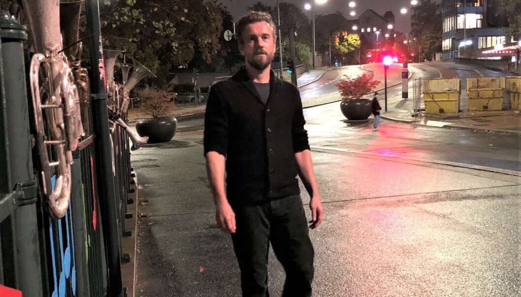 — Da aktivitetsskolen ble gratis, skjedde det en endring fra den ene dagen til den andre på Tøyen, forteller Bjarte Breiteig. — Da aktivitetsskolen ble gratis, skjedde det en endring fra den ene dagen til den andre på Tøyen, forteller Bjarte Breiteig.