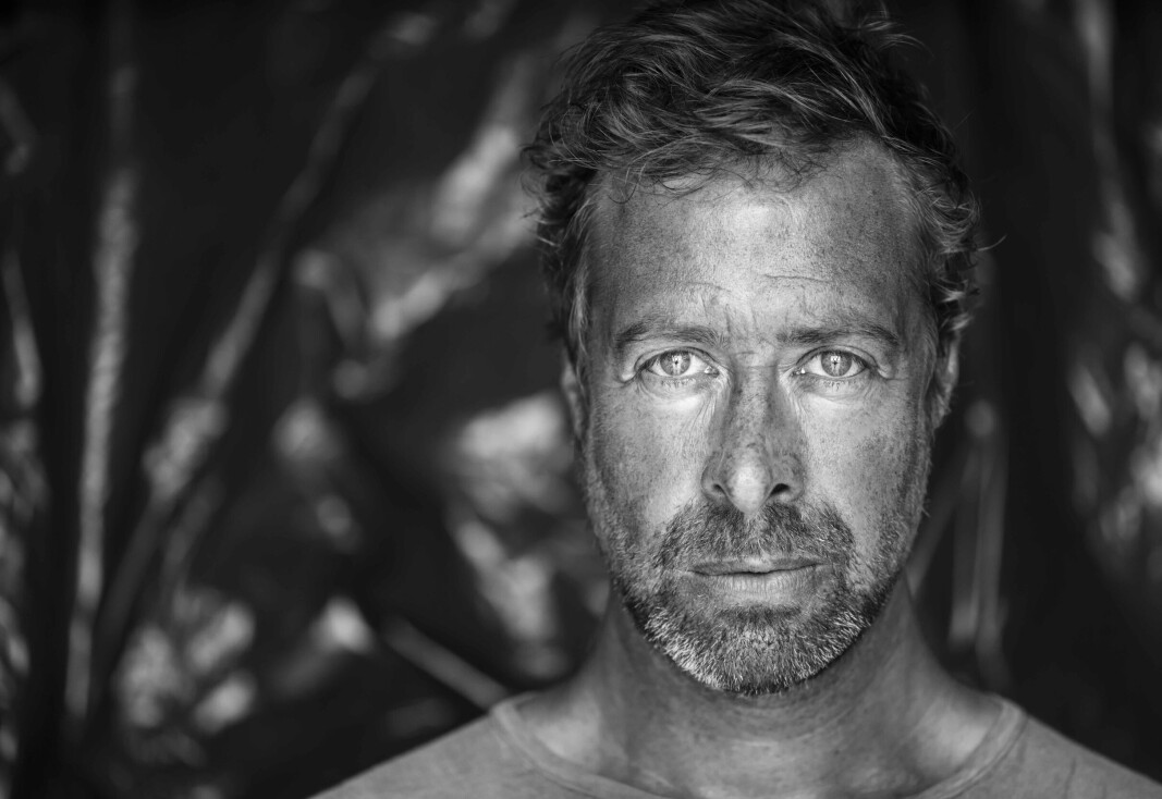 Vinneren av Fotografiprisen under Oslo Negativ, Christian Houge, for en gangs skyld foran kamera. Vinneren av Fotografiprisen under Oslo Negativ, Christian Houge, for en gangs skyld foran kamera.