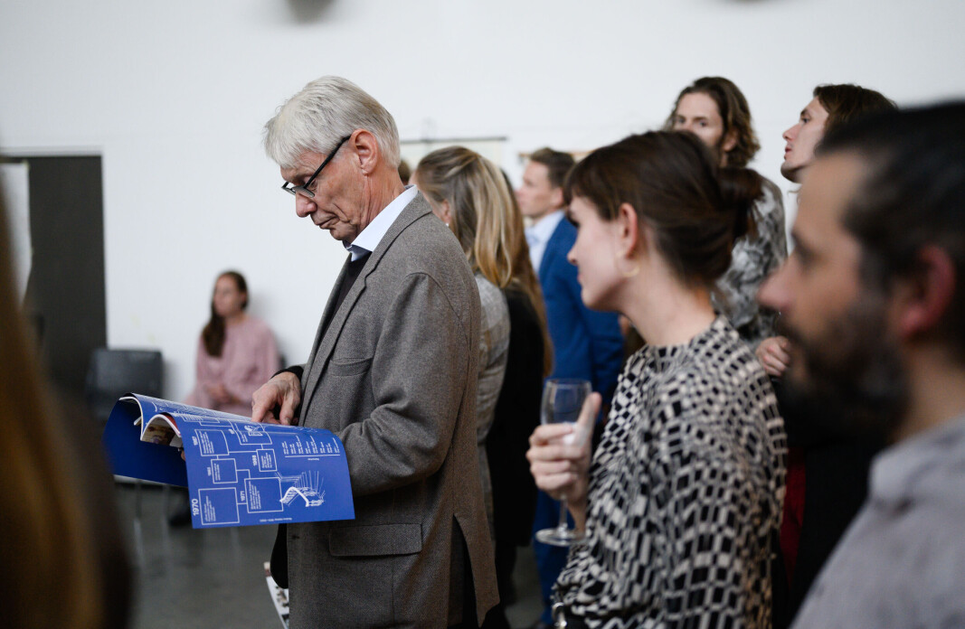 Per Einar Granum er sønnen til Sidsel og Einar Granum, som står bak kunstskolen. Han har selv vært styreleder ved skolen. Per Einar Granum er sønnen til Sidsel og Einar Granum, som står bak kunstskolen. Han har selv vært styreleder ved skolen.