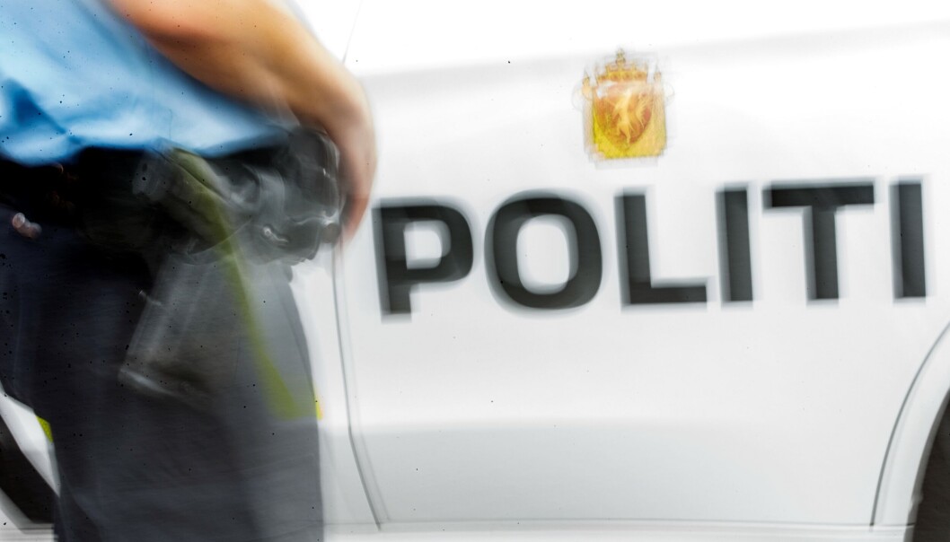 Ingen skal ha blitt alvorlig skadd da en trikk kolliderte med en bil i Henrik Ibsens gate tidlig tirsdag ettermiddag, opplyser politiet. Ingen skal ha blitt alvorlig skadd da en trikk kolliderte med en bil i Henrik Ibsens gate tidlig tirsdag ettermiddag, opplyser politiet.