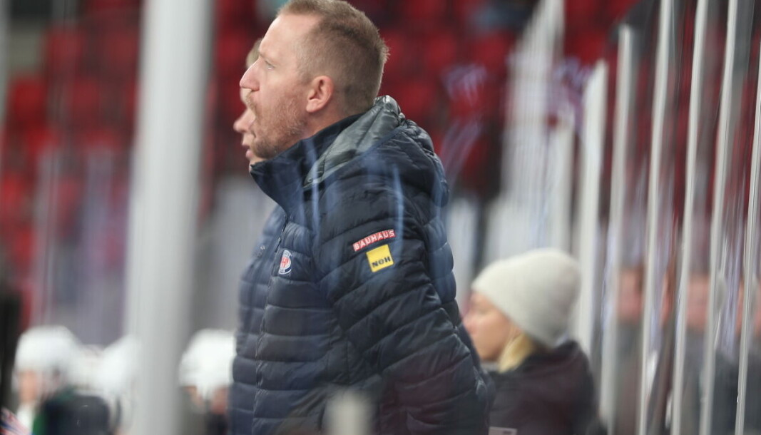 Ricky Nygård er assistenttrener og tidligere superveteran fra A-laget. Ricky Nygård er assistenttrener og tidligere superveteran fra A-laget.