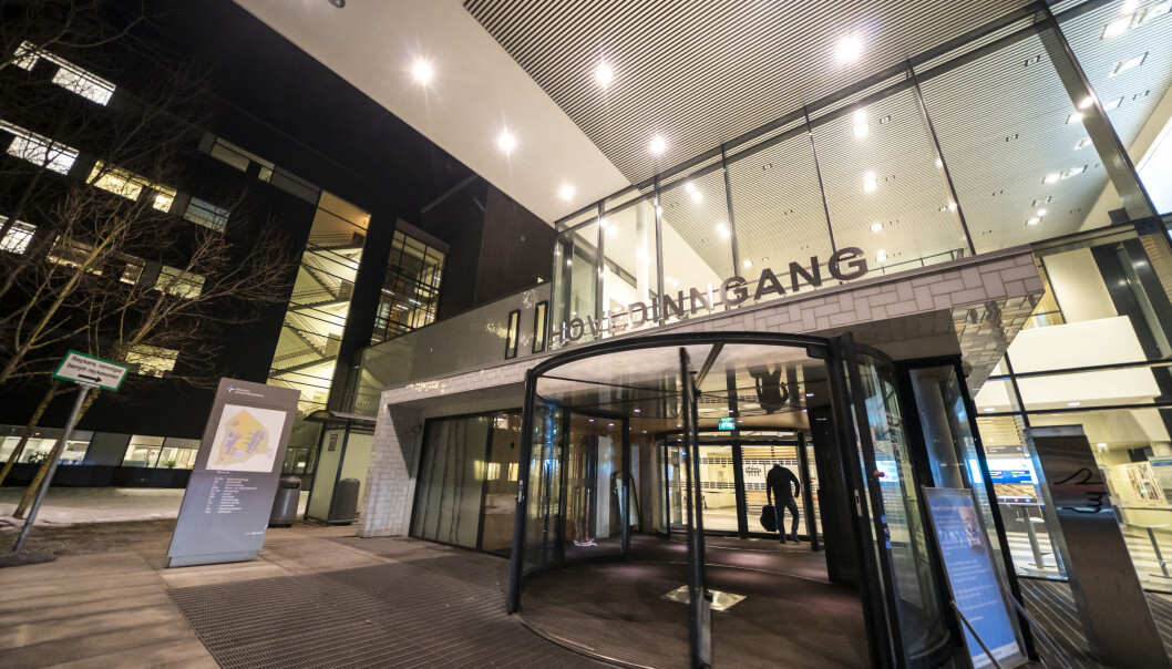 Ved Ahus er det nå stor pågang av pasienter med luftveisinfeksjoner, i tillegg har sykehuset hver dag fra 10 til 20 pasienter med covid-19 innlagt. Ved Ahus er det nå stor pågang av pasienter med luftveisinfeksjoner, i tillegg har sykehuset hver dag fra 10 til 20 pasienter med covid-19 innlagt.
