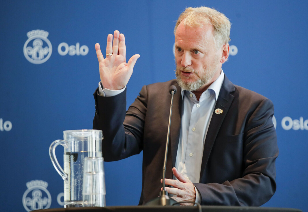 Redaktørforeningen advarer byrådsleder Raymond Johansen (Ap) mot å innskrenke journalisters adgang til Rådhuset. Redaktørforeningen advarer byrådsleder Raymond Johansen (Ap) mot å innskrenke journalisters adgang til Rådhuset.