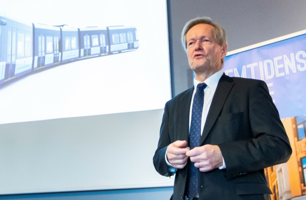 - Det er mindre penger fra Oslopakke 3 som gjør at vi kommer til å øke vedlikeholdsetterslepet, sier Sporveis-sjef Cato Hellesjø. - Det er mindre penger fra Oslopakke 3 som gjør at vi kommer til å øke vedlikeholdsetterslepet, sier Sporveis-sjef Cato Hellesjø.