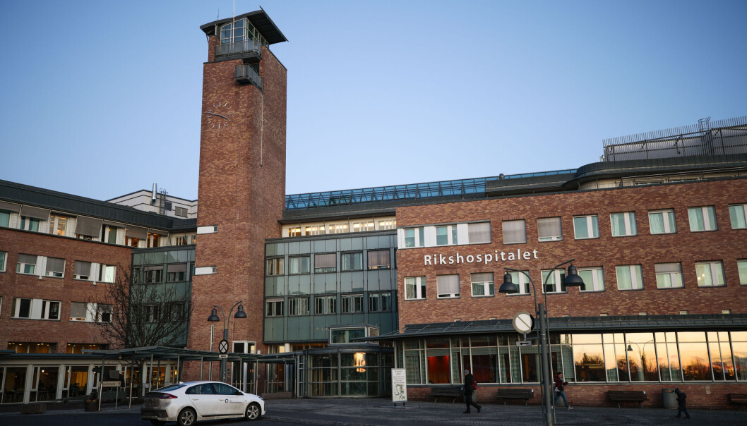 Ledere ved OUS mener høyt sykefravær kan relateres til koronapandemien. Ledere ved OUS mener høyt sykefravær kan relateres til koronapandemien.