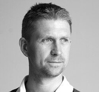 Ivar Nielsen i Link Arkitektur forklarer hvorfor de nye kastanjeetrærne får bedre livsvilkår. Ivar Nielsen i Link Arkitektur forklarer hvorfor de nye kastanjeetrærne får bedre livsvilkår.