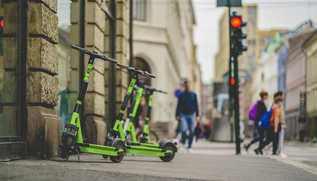Oslo kommune foreslår at kun tre aktører skal stå for utleie av elsparkesykler om gangen. I dag har 12 aktører tillatelse. Oslo kommune foreslår at kun tre aktører skal stå for utleie av elsparkesykler om gangen. I dag har 12 aktører tillatelse.