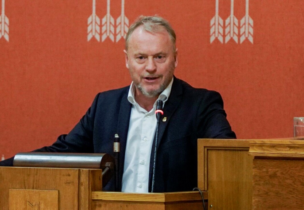 Byrådsleder Raymond Johansen (Ap) informerte bystyret om koronasituasjonen i Oslo. Ingen nye påbud innføres. Kun anbefalinger ble gitt fra byrådslederen onsdag ettermiddag. Byrådsleder Raymond Johansen (Ap) informerte bystyret om koronasituasjonen i Oslo. Ingen nye påbud innføres. Kun anbefalinger ble gitt fra byrådslederen onsdag ettermiddag.
