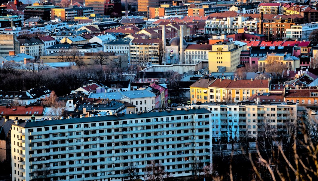Prisene for brukte Obos-boliger i Oslo falt mer enn forventet sent på høsten. Prisene for brukte Obos-boliger i Oslo falt mer enn forventet sent på høsten.