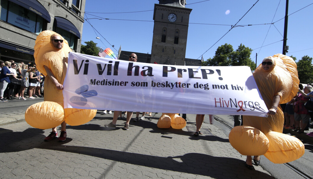 HivNorge har gjort oss oppmerksom på at de kjenner til to personer som er smittet av hiv mens de sto i PrEP-kø. Da har smittevernet sviktet, mener skribentene. HivNorge har gjort oss oppmerksom på at de kjenner til to personer som er smittet av hiv mens de sto i PrEP-kø. Da har smittevernet sviktet, mener skribentene.