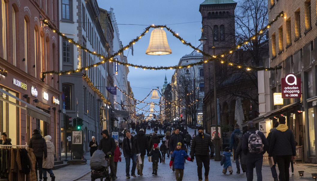 Den forrige rekorden i Oslo ble registrert 29. november. Da ble det registrert 838 smittetilfeller, ifølge kommunens oversikt. Den forrige rekorden i Oslo ble registrert 29. november. Da ble det registrert 838 smittetilfeller, ifølge kommunens oversikt.