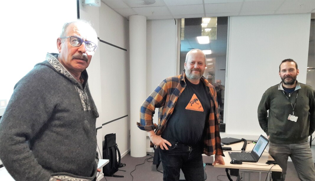 Fra venstre marinbiolog Hartvig Christie i Norsk institutt for vannforskning, Marinreparatørenes Lars Dalen og Terje Laskemoen fra bymiljøetaten Fra venstre marinbiolog Hartvig Christie i Norsk institutt for vannforskning, Marinreparatørenes Lars Dalen og Terje Laskemoen fra bymiljøetaten