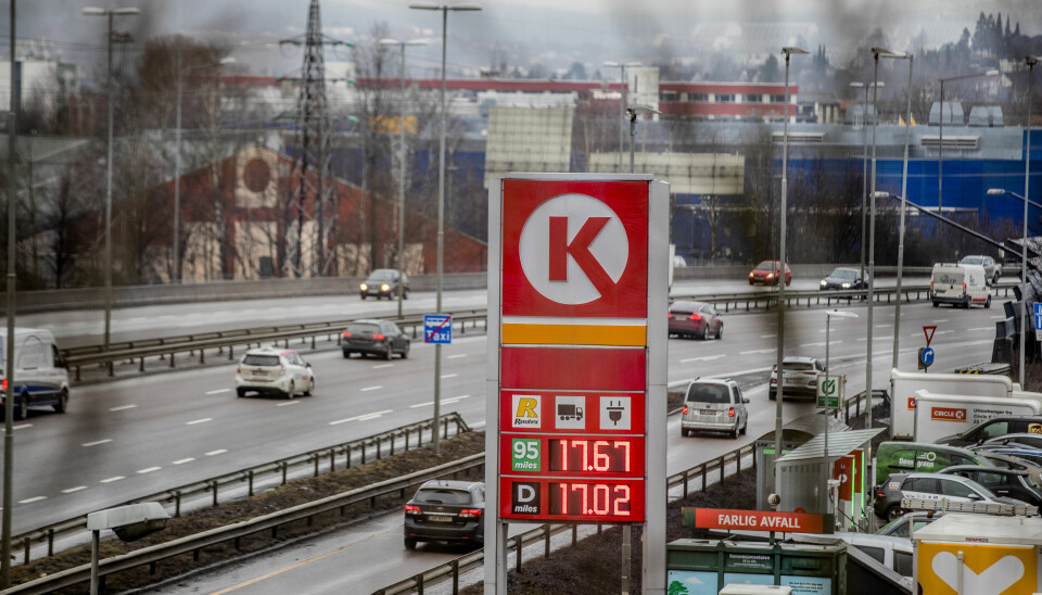 Oslo 20200106. Bensinstasjonen Circle K Furuset ved E6. Prisen på bensin og diesel i Norge er mandag på rekordnivå. Årsaken er USAs drap på den iranske generalen Qasem Soleimani i forrige uke.Foto: Stian Lysberg Solum / NTB