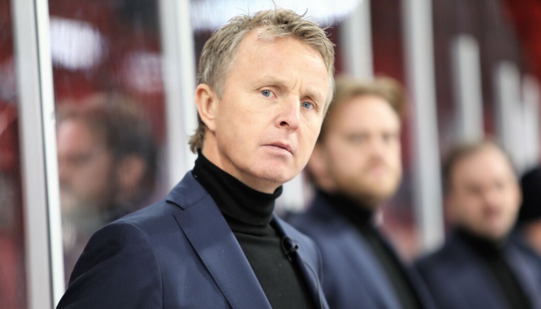 Espen Shampo Knutsen har fortsatt til gode å tape en hockeymatch siden han kom tilbake som Vålerenga-trener i november. Espen Shampo Knutsen har fortsatt til gode å tape en hockeymatch siden han kom tilbake som Vålerenga-trener i november.
