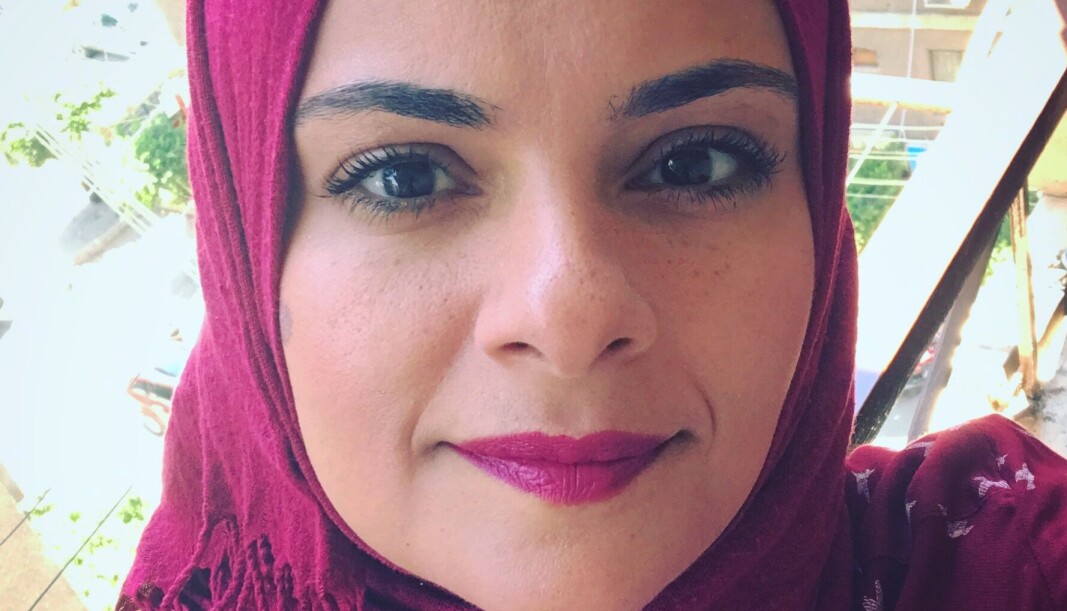Til deg som brenner Koranen, du må gjerne brenne og herje og jeg skal love deg at jeg virkelig ikke bryr meg om deg eller det du gjør. Du brenner papir. Koranen og alt den formidler av verdier har mange muslimer i hjernen, i hjertet og de fikk den med morsmelken, sier Hanan Abdelrahman i dette innlegget. Til deg som brenner Koranen, du må gjerne brenne og herje og jeg skal love deg at jeg virkelig ikke bryr meg om deg eller det du gjør. Du brenner papir. Koranen og alt den formidler av verdier har mange muslimer i hjernen, i hjertet og de fikk den med morsmelken, sier Hanan Abdelrahman i dette innlegget.