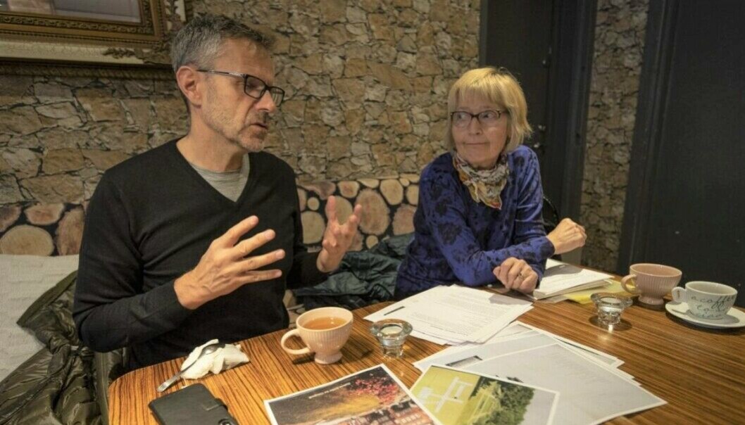 Per Gunnar Dahl og Andrea Gaarder har i flere år jobbet for å redde Villa Sorgenfri. Men har aldri fått respons fra Oslo kommune, eieren av det vernede murhuset fra 1867. Per Gunnar Dahl og Andrea Gaarder har i flere år jobbet for å redde Villa Sorgenfri. Men har aldri fått respons fra Oslo kommune, eieren av det vernede murhuset fra 1867.