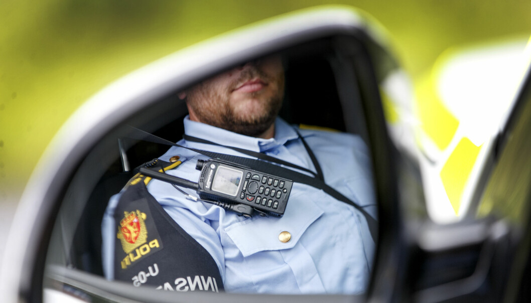 Politiet søker etter flere gjerningspersoner etter en voldsepisode på Skullerud i Oslo. Foto: Gorm Kallestad / NTB