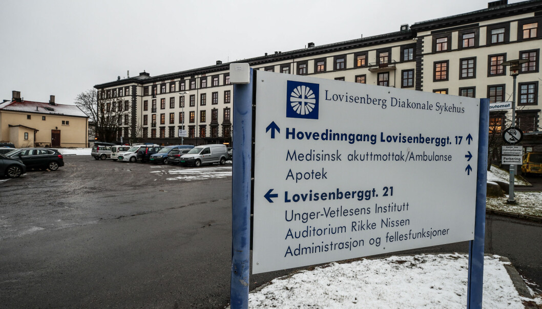 Politiet mener de to personene som urettmessig tok seg inn på legekontoret ved Lovisenberg sykehus ikke skal ha fått med seg noe.