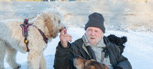 Etter 40 år vil ikke Arne til nytt hundejorde i Frognerparken: - Der er det akebakke. Vi kan ikke ødelegge for ungene