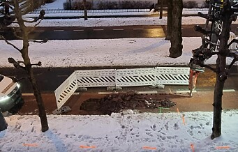 Tettet igjen kummer i Gyldenløves gate - asfaltert over da ny sykkelvei ble bygget