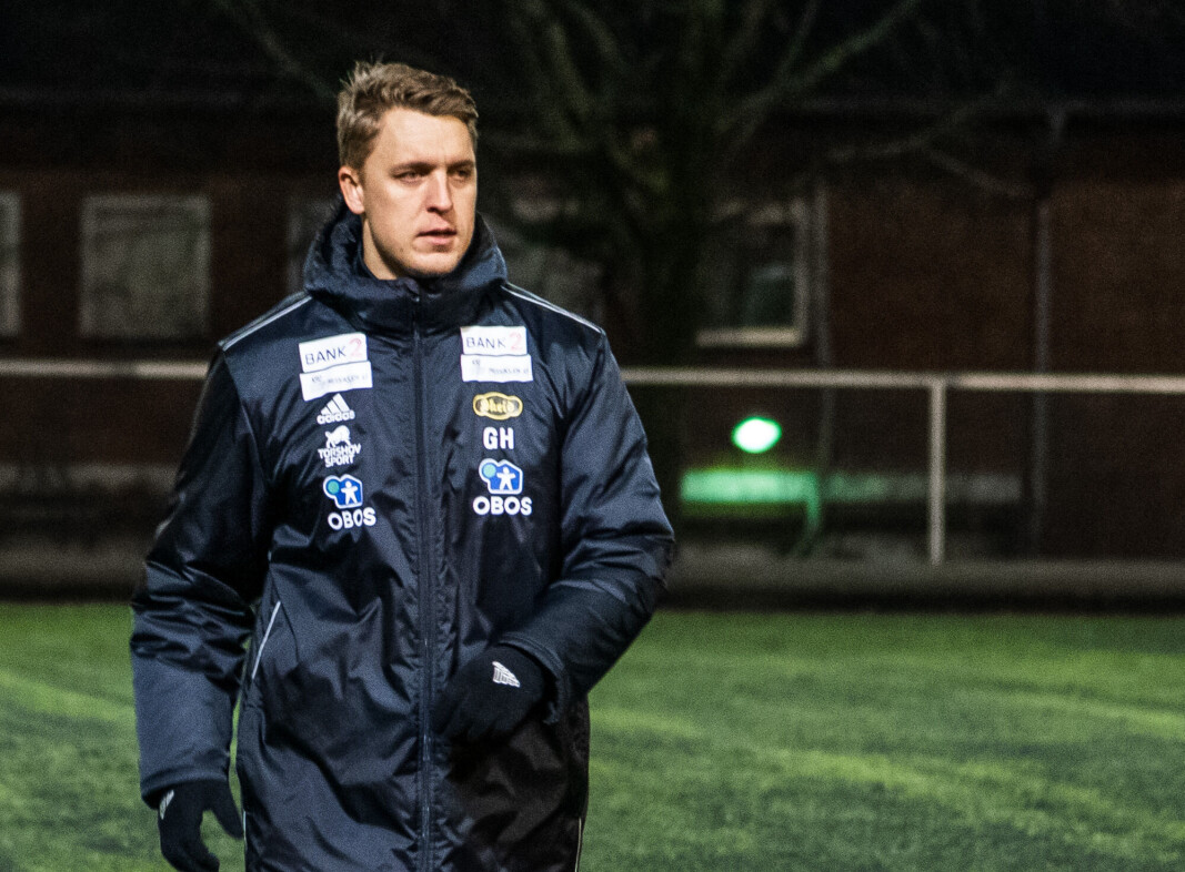 Gard Holme har hatt stor suksess med Skeid. Nå går han inn i sin tredje sesong som hovedtrener og møter mange lag de tidligere bare har sett på TV. Gard Holme har hatt stor suksess med Skeid. Nå går han inn i sin tredje sesong som hovedtrener og møter mange lag de tidligere bare har sett på TV.