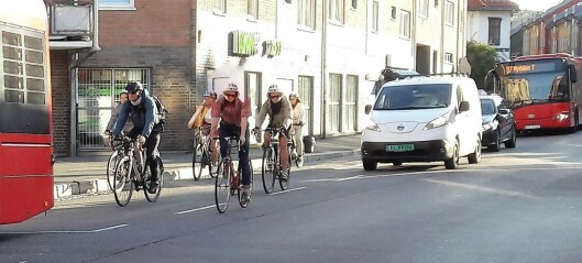 Etter trafikkuhellet på Galgeberg fikk bussjåføren en skriftlig advarsel fra arbeidsgiveren. Men syklisten påtok seg all skyld Etter trafikkuhellet på Galgeberg fikk bussjåføren en skriftlig advarsel fra arbeidsgiveren. Men syklisten påtok seg all skyld