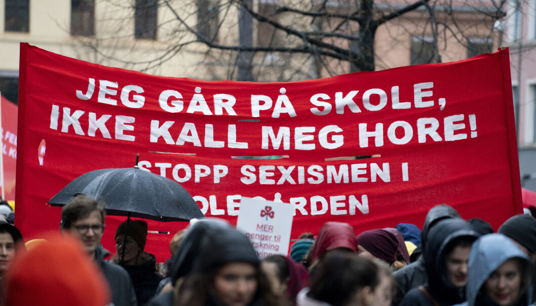 Fra den siste store 8. Mars-feiringen på Youngstorget i 2020, rett før koronarestriksjonene. Fra den siste store 8. Mars-feiringen på Youngstorget i 2020, rett før koronarestriksjonene.