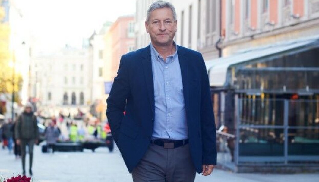 — Situasjonen med pålagt hjemmekontor har ført til folketomme gater og få kunder og gjester, sier administrerende direktør Bjørn Næss i handelsstandens forening i Oslo. — Situasjonen med pålagt hjemmekontor har ført til folketomme gater og få kunder og gjester, sier administrerende direktør Bjørn Næss i handelsstandens forening i Oslo.