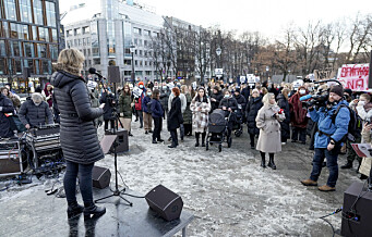 En rekke kvinneorganisasjoner demonstrerte mot Drevdal-dommen