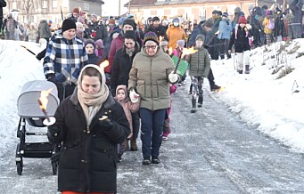 Over 600 i fakkeltog mot nytt fengsel på Bredtvedt: – En støtte vi aldri hadde drømt om