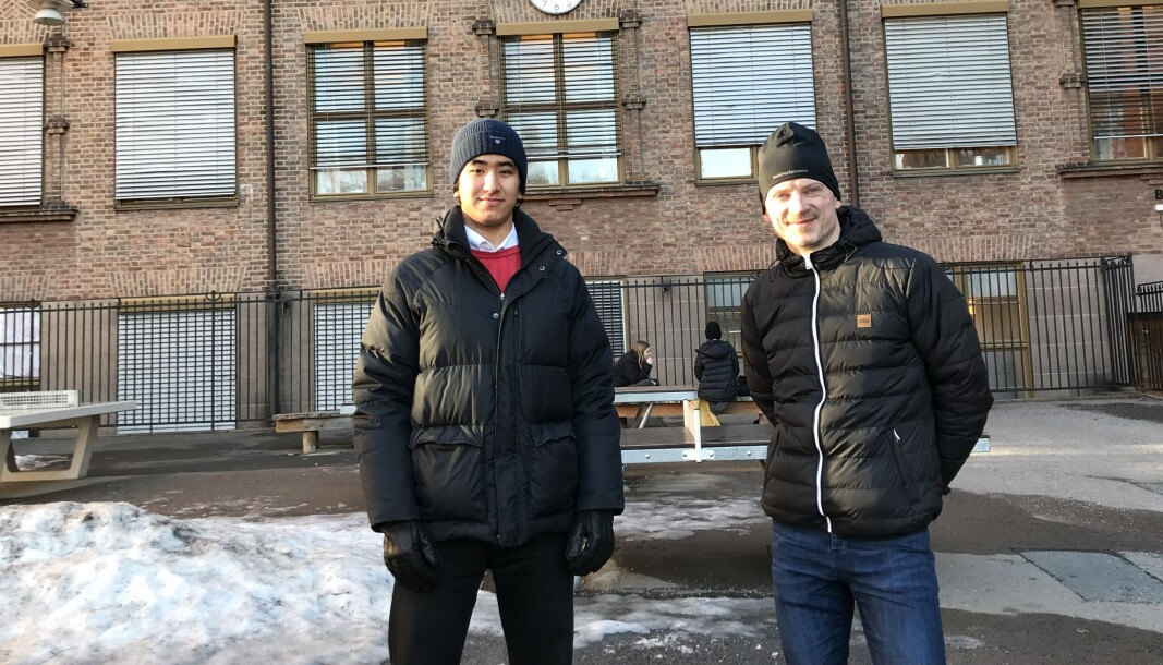 Elevrådsleder ved Sagene skole,Shahattilla Shahilyar, og rektor Peter Fosseland jubler over at også bystyret vil ha Sagene skole inn i den nye skolebehovsplanen. Elevrådsleder ved Sagene skole,Shahattilla Shahilyar, og rektor Peter Fosseland jubler over at også bystyret vil ha Sagene skole inn i den nye skolebehovsplanen.