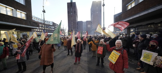 Stort fakkeltog for Oslo-sykehusene og lokaldemokratiet i sentrum
