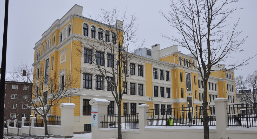 Omtrent hele skoleledelsen ved Uranienborg skole var på nyåret sykmeldt. Fraværet skyldtes en konflikt med daværende rektor ved skolen. Omtrent hele skoleledelsen ved Uranienborg skole var på nyåret sykmeldt. Fraværet skyldtes en konflikt med daværende rektor ved skolen.